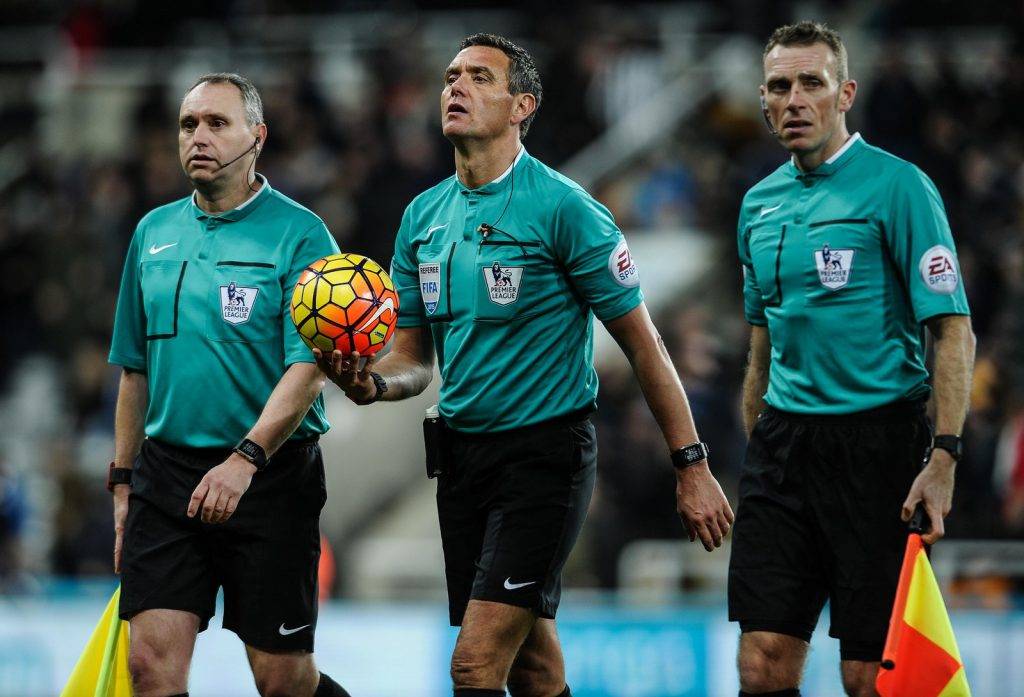 Assistant referees