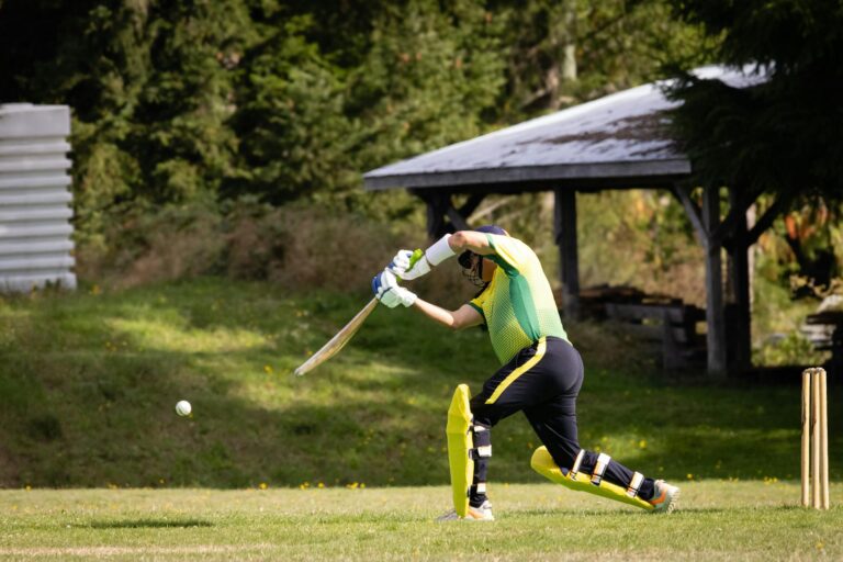 pexels lorien le poer trench 2148896580 30387500